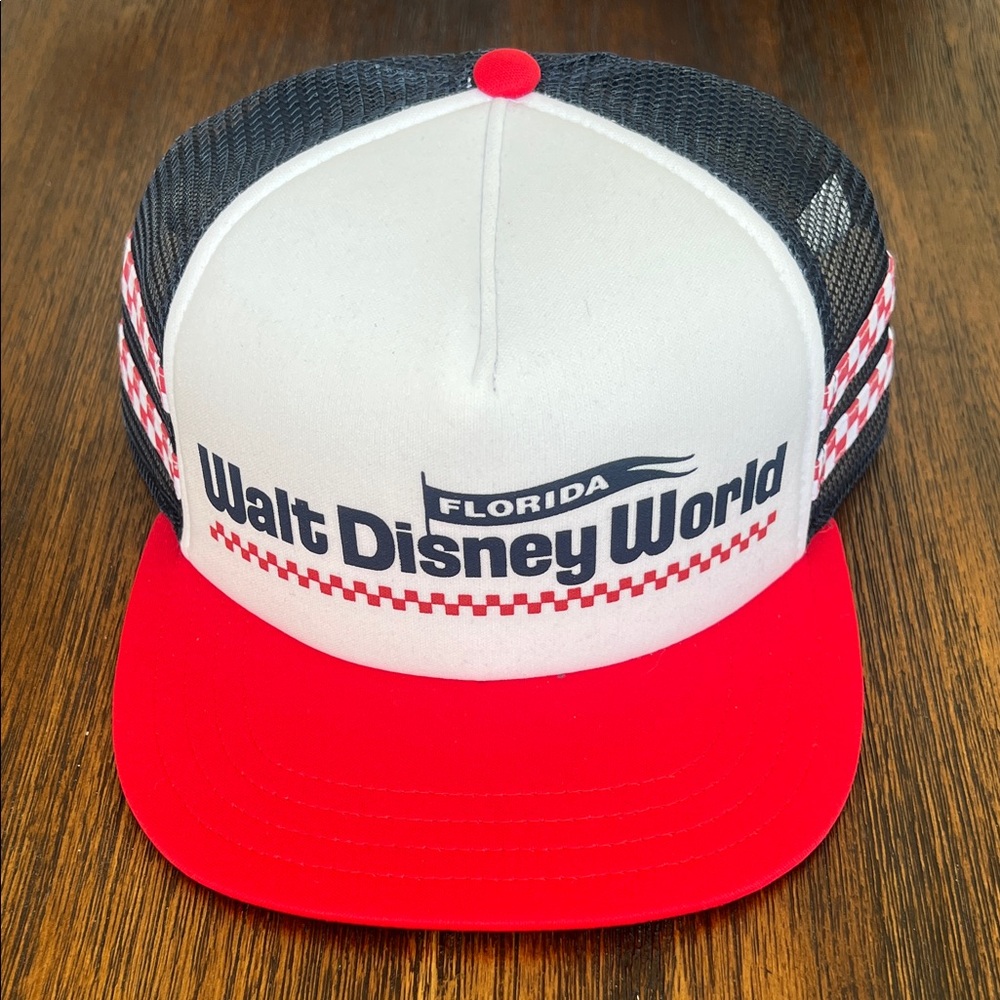 VAN’S WALT DISNEY CAP